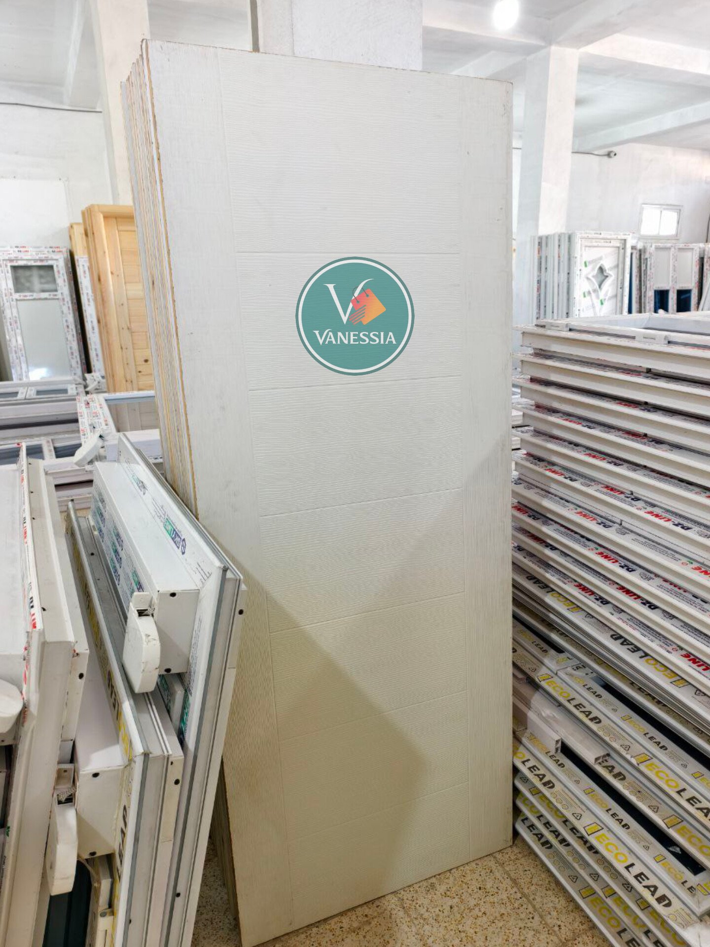 ugH9HW1XeyEiCFoG1IxiCxmsMP99EN6wJl7wEfxc-1